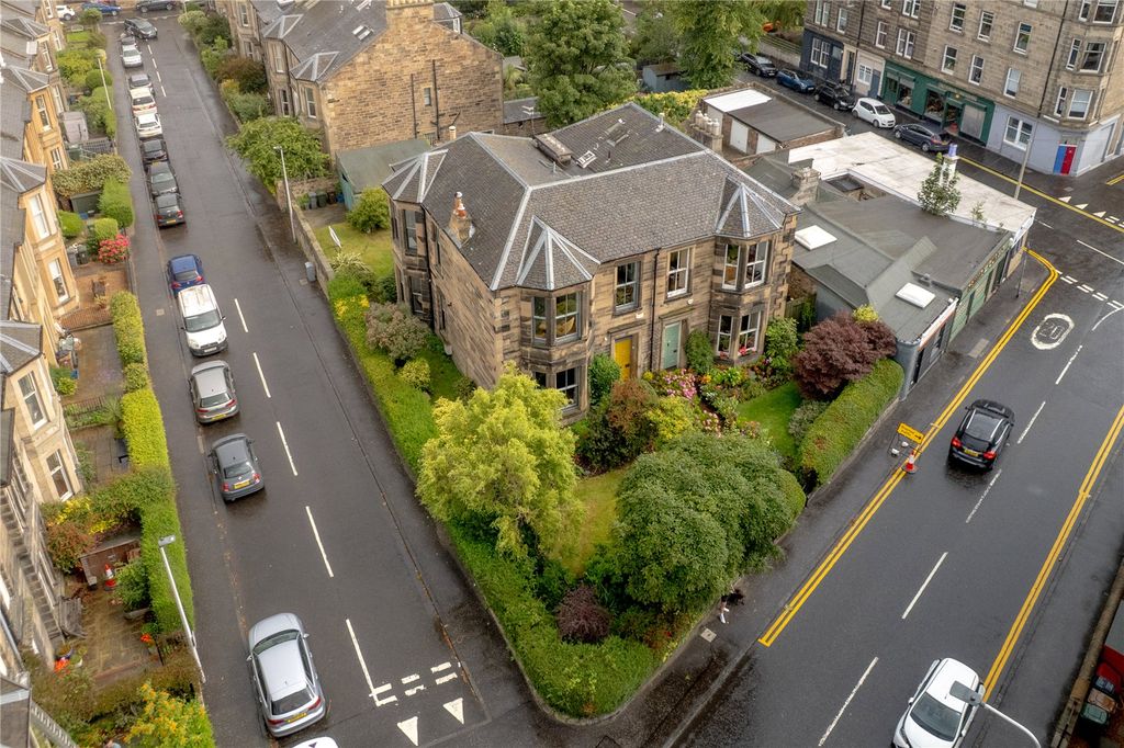 Property photo 1 of 26 Stanley Road 39