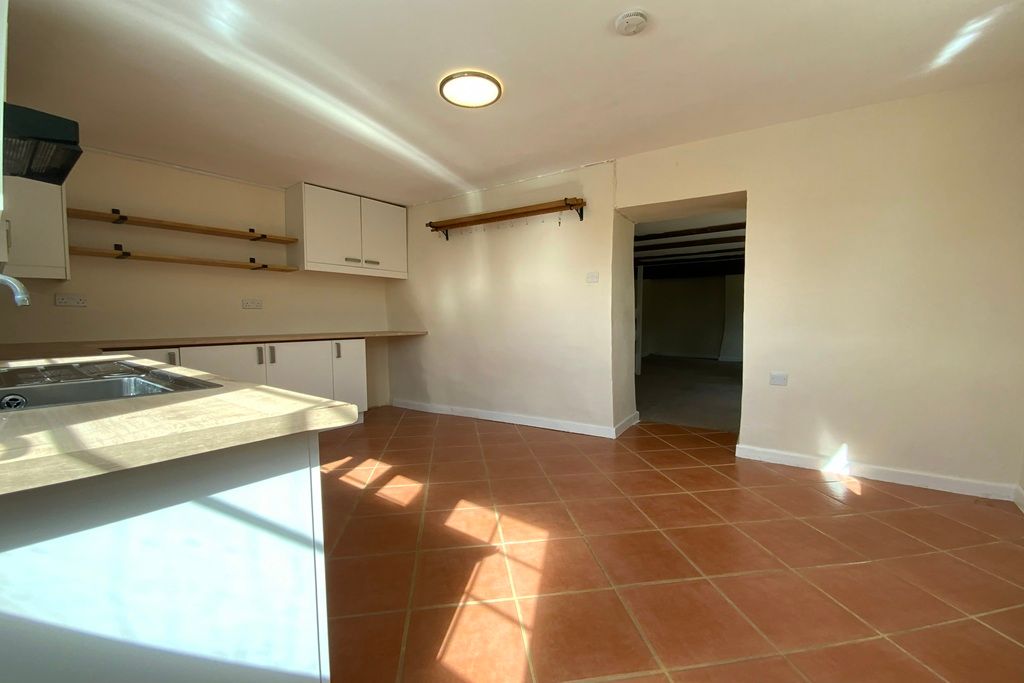 Property photo 3 of 29