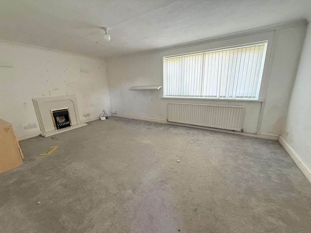 Property photo 3 of 11 Img_2603.Jpg