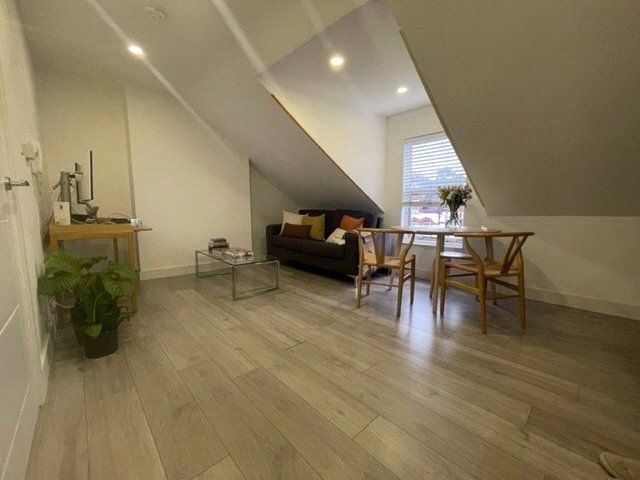 Property photo 1 of 6 Picture No. 08