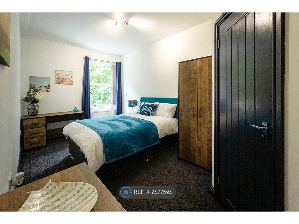 Property photo 2 of 35 Room 6