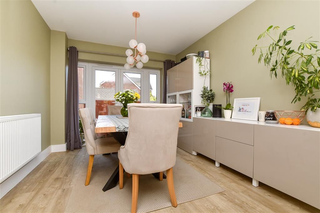 Property photo 1 of 15 Kitchen / Diner