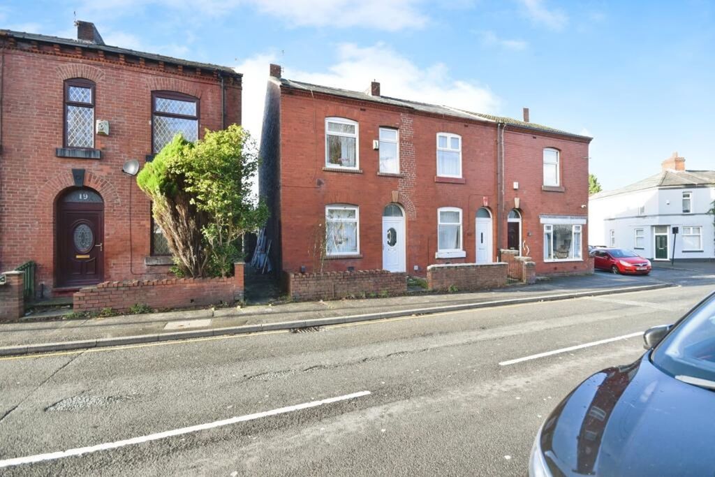 Property photo 1 of 13
