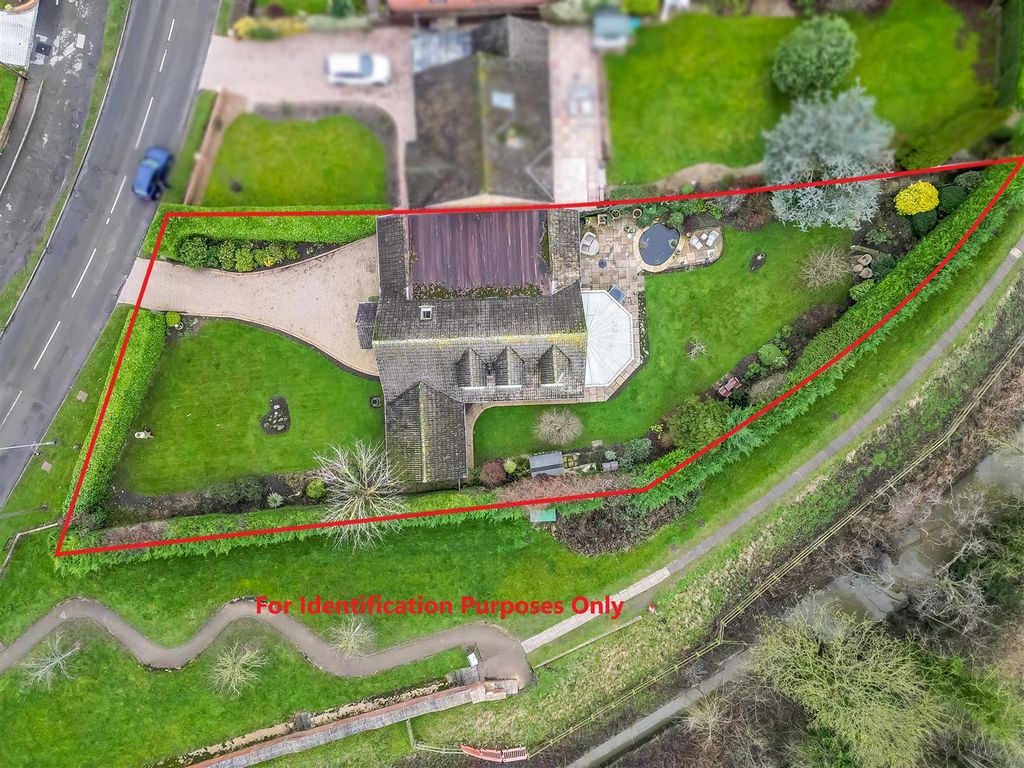 Property photo 2 of 35 Dji_0999 1.Jpg