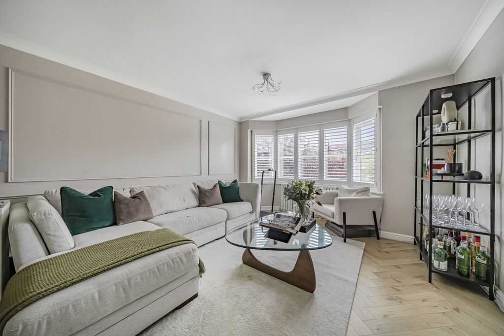 Property photo 1 of 14 Reception