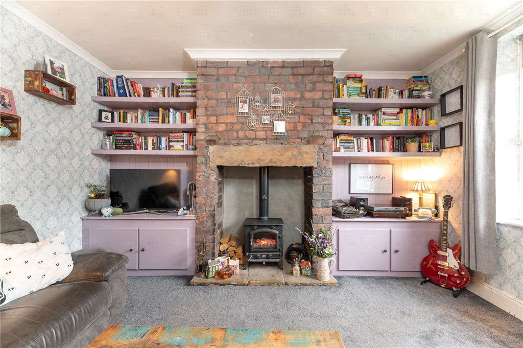 Property photo 3 of 23 Living Room