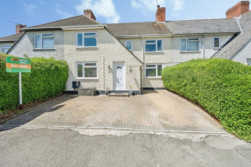 Property photo 1 of 30