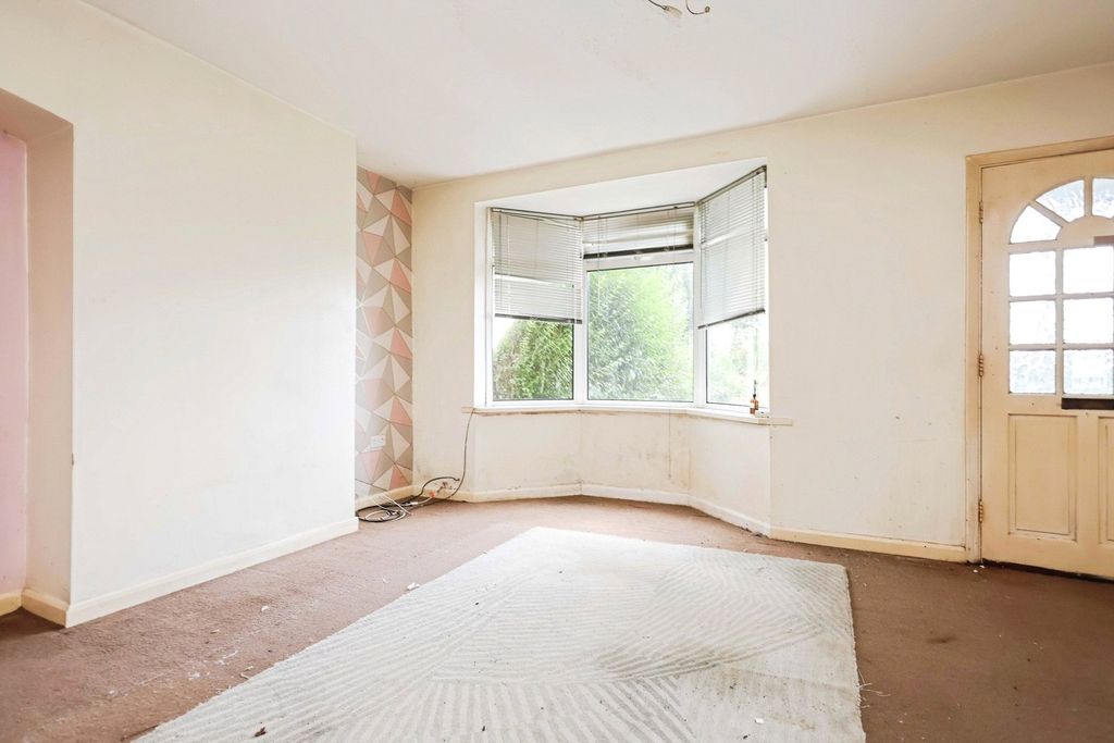 Property photo 2 of 15 Photo