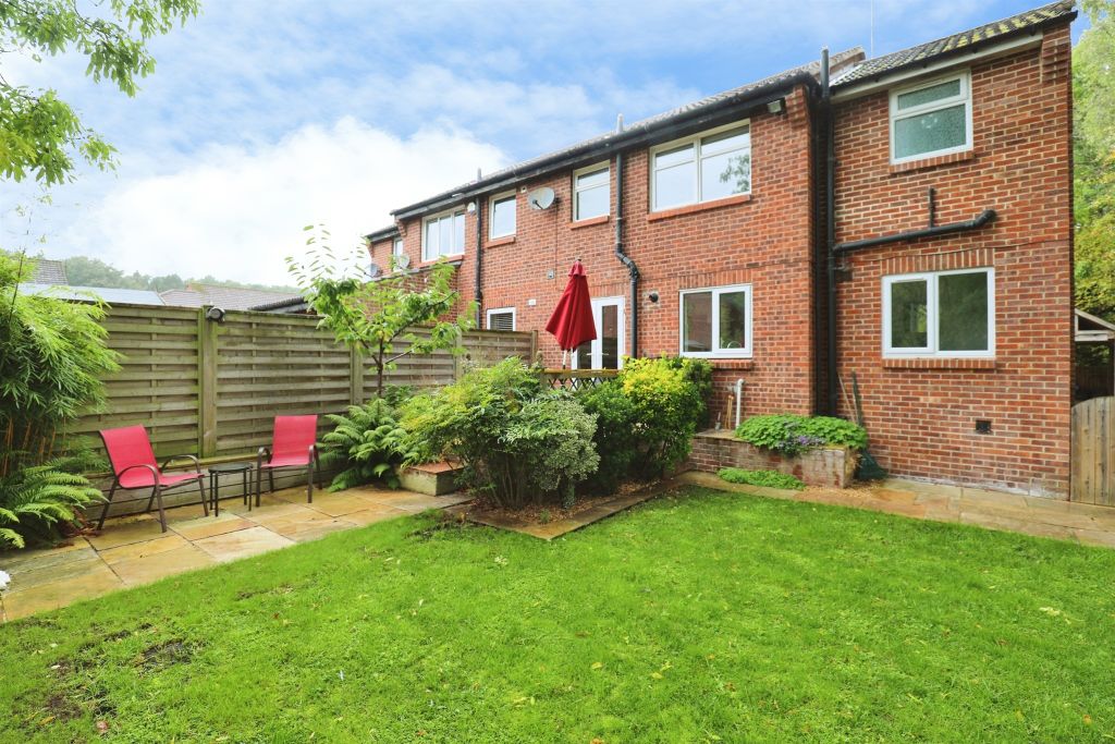 Property photo 2 of 22