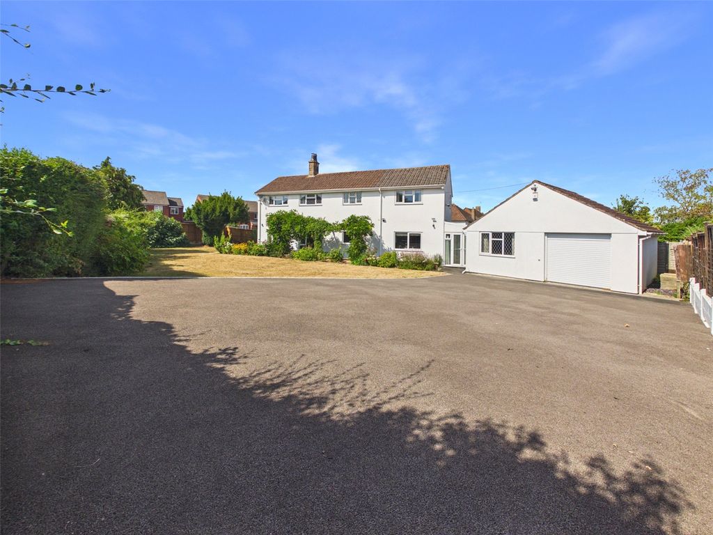 Property photo 1 of 24 Picture No. 01