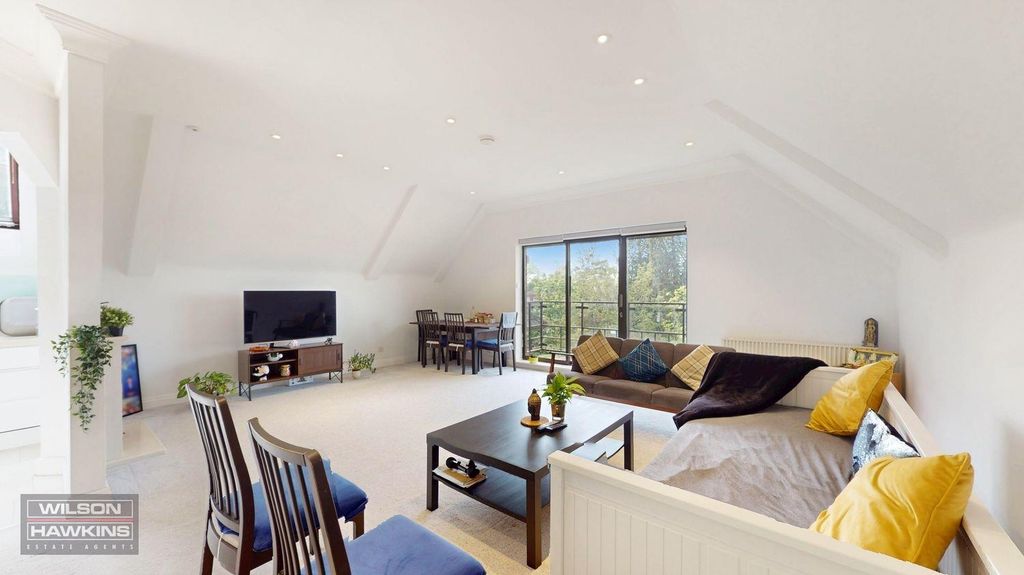 Property photo 1 of 15 Palmerston Court, 11 Elmfield Close - Ohsor8Kmvzrf