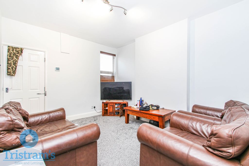 Property photo 2 of 10 Img_4383