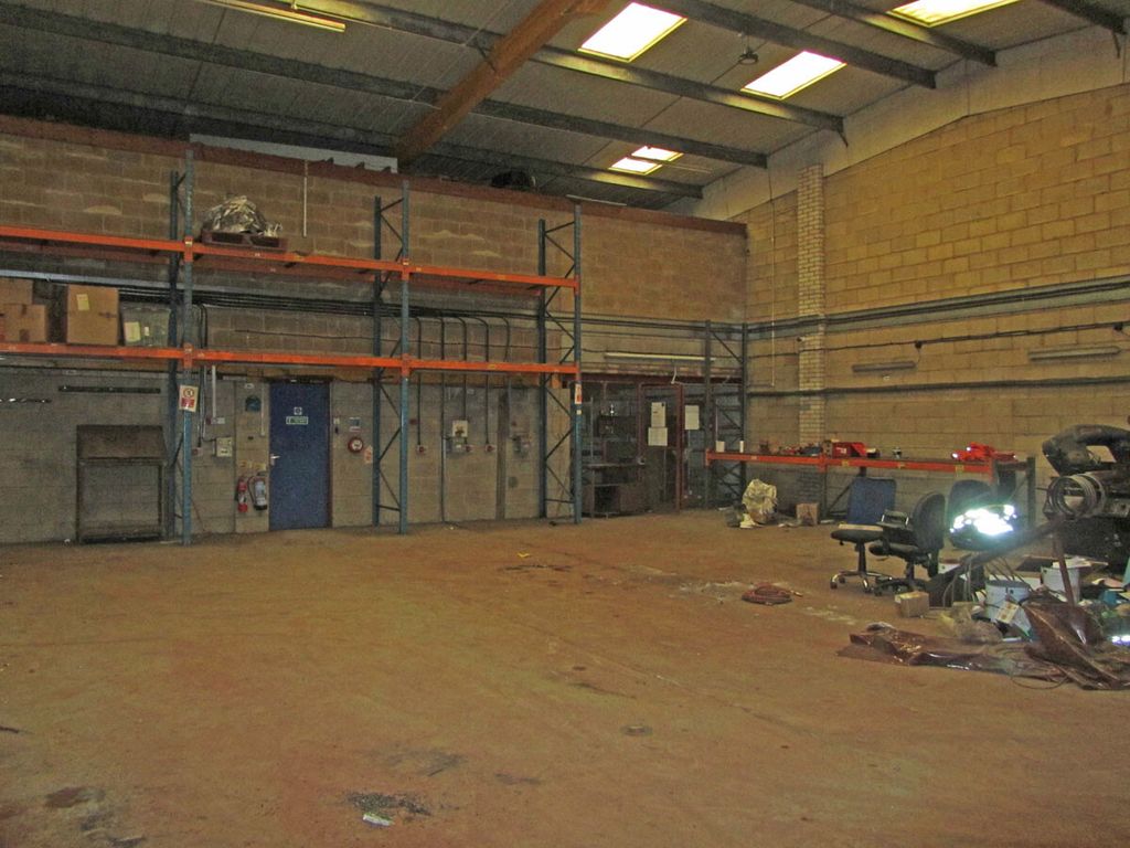 Property photo 2 of 3 Unit 3, Heathfield