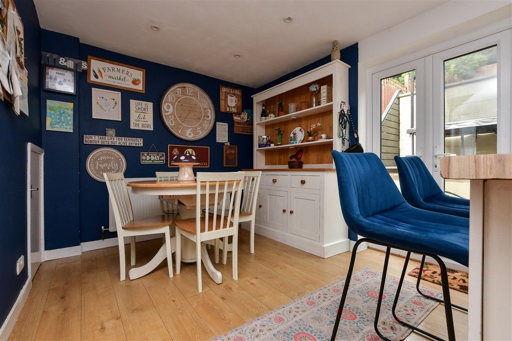 Property photo 3 of 11 Kitchen/Diner