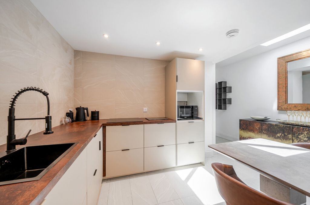 1 bed flat for saleWesley Terrace, Looe, Cornwall PL13 photo 5