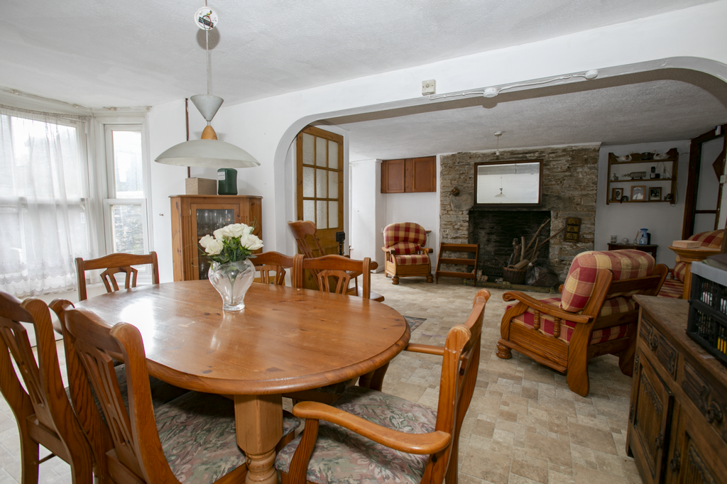 Property photo 3 of 14 Image 3