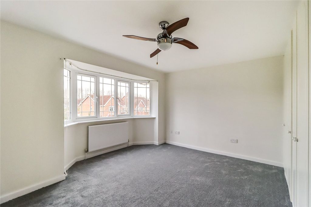 Property photo 2 of 16 Picture No. 25