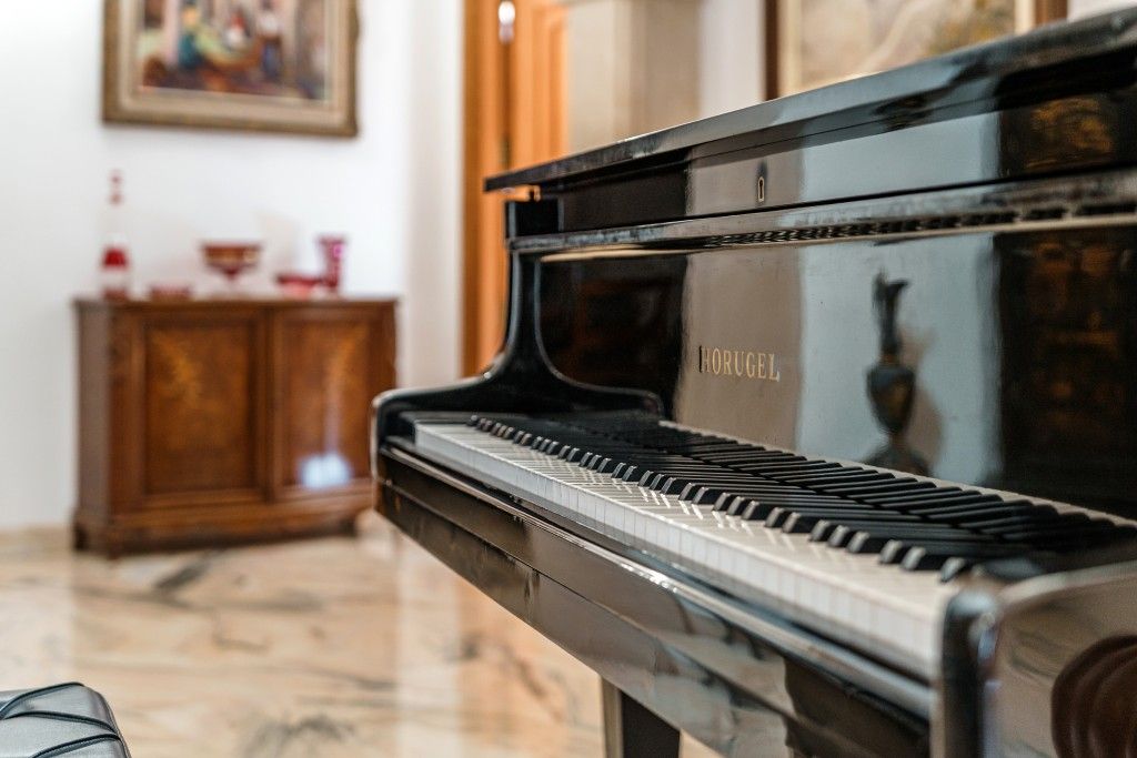 Property photo 3 of 20 Detail (1)