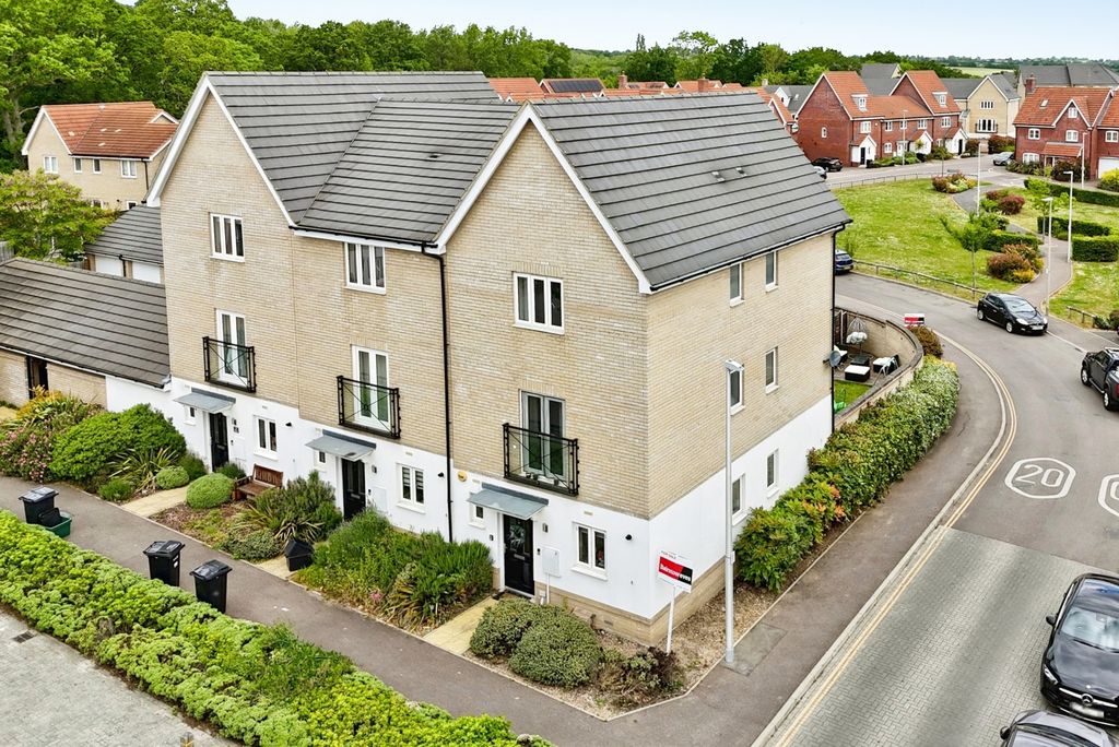 Property photo 1 of 34 Pbox-Img.Jpg