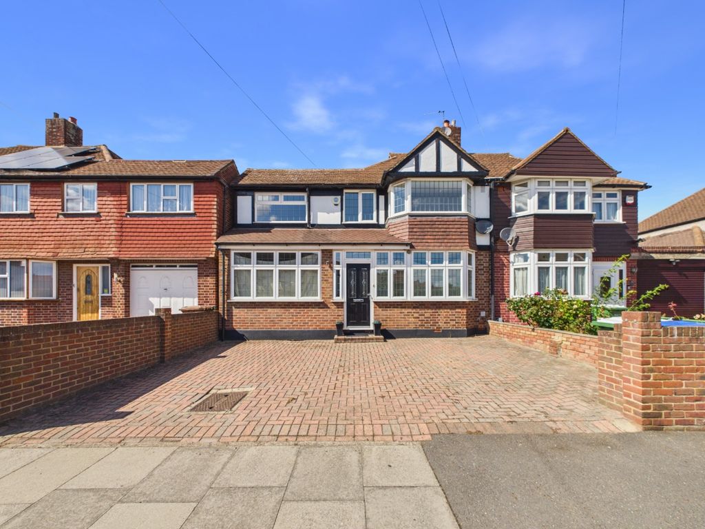 Property photo 1 of 27 5146750
