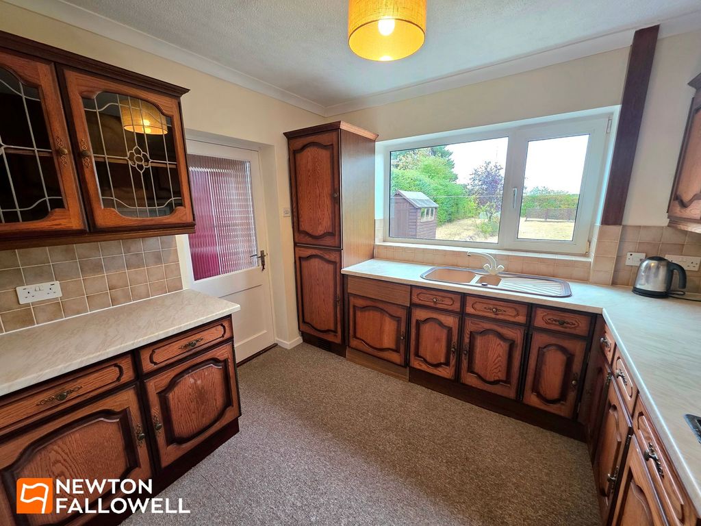 Property photo 2 of 26
