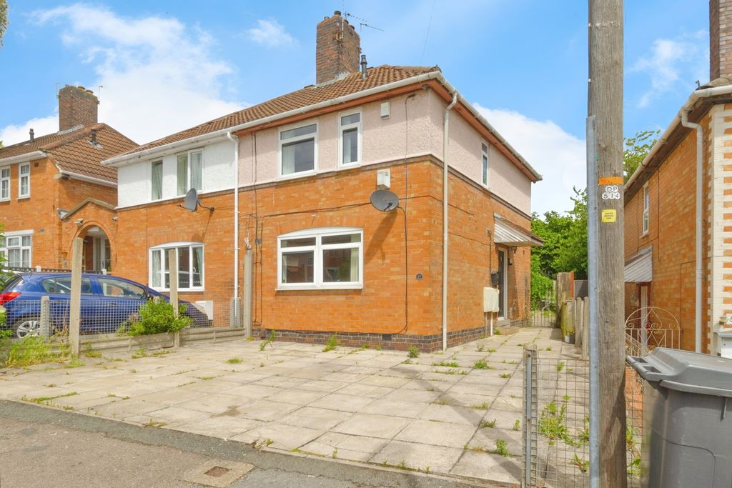 Property photo 2 of 17 Photo