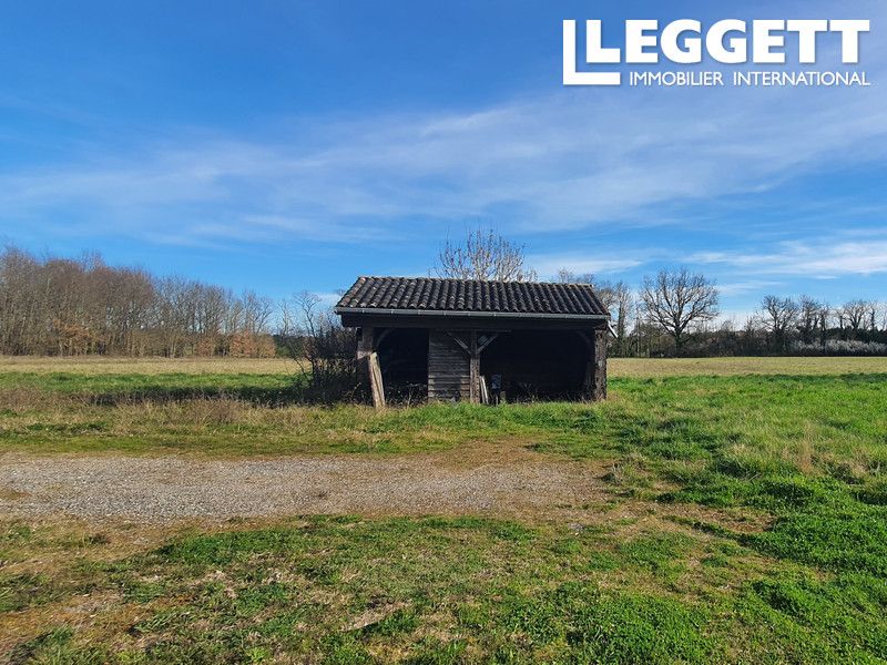 Property photo 1 of 2