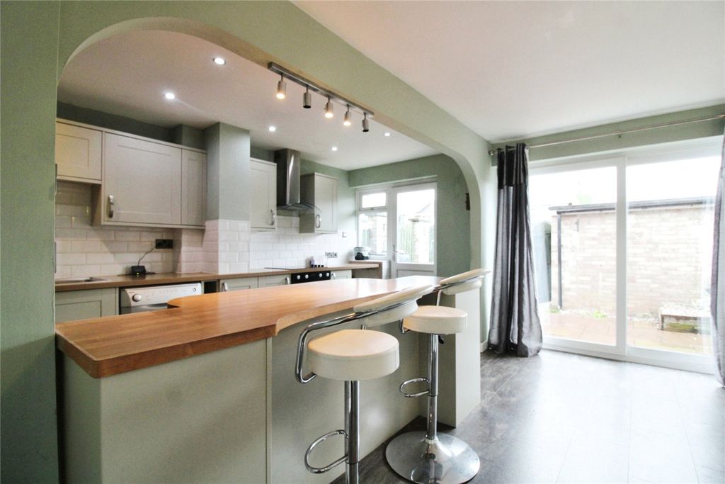 Property photo 1 of 12 Picture No. 29