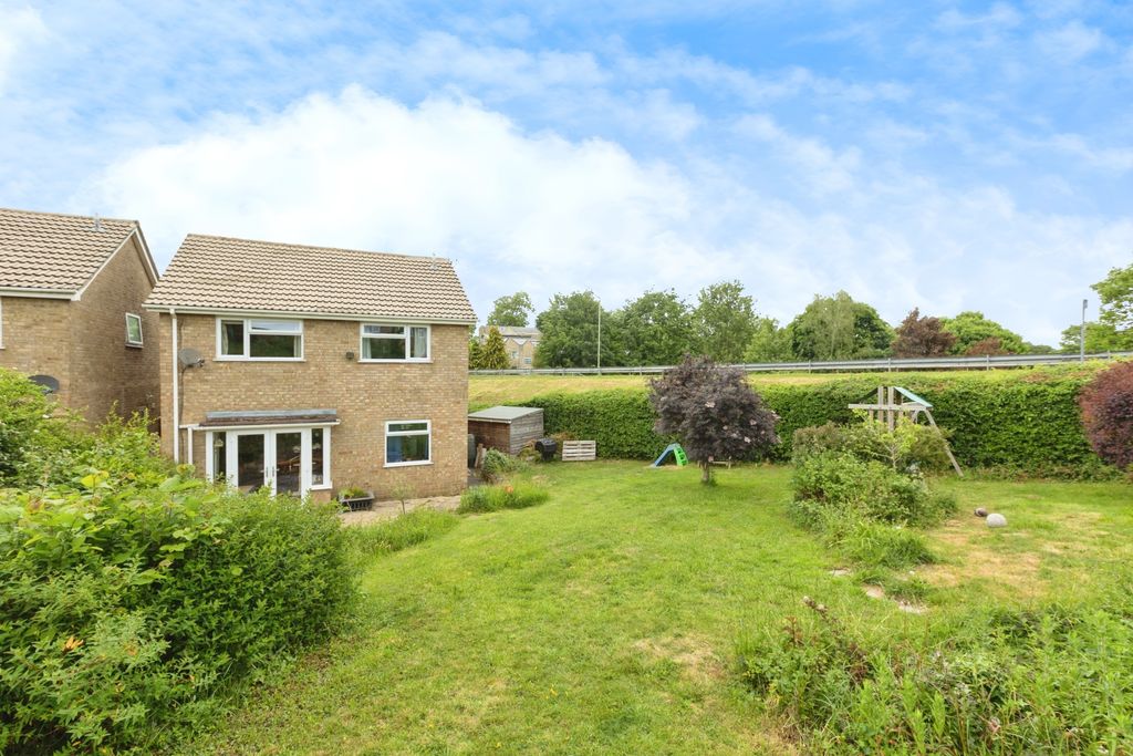 Property photo 1 of 15