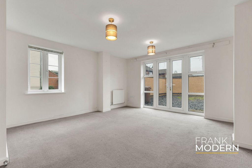 Property photo 3 of 44 Living Room