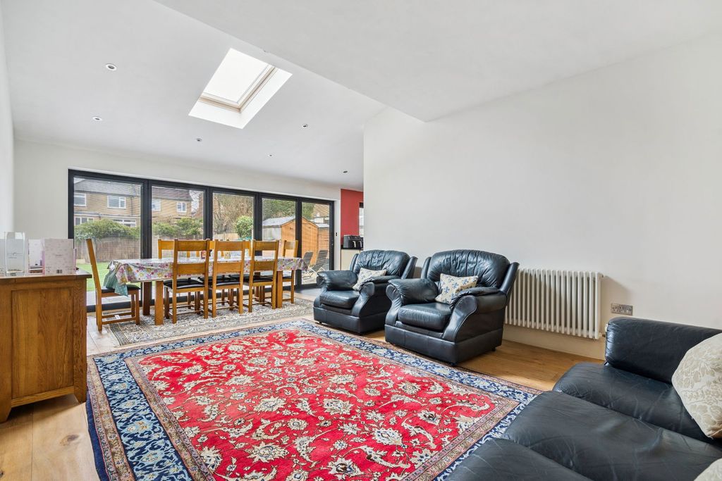 Property photo 3 of 14