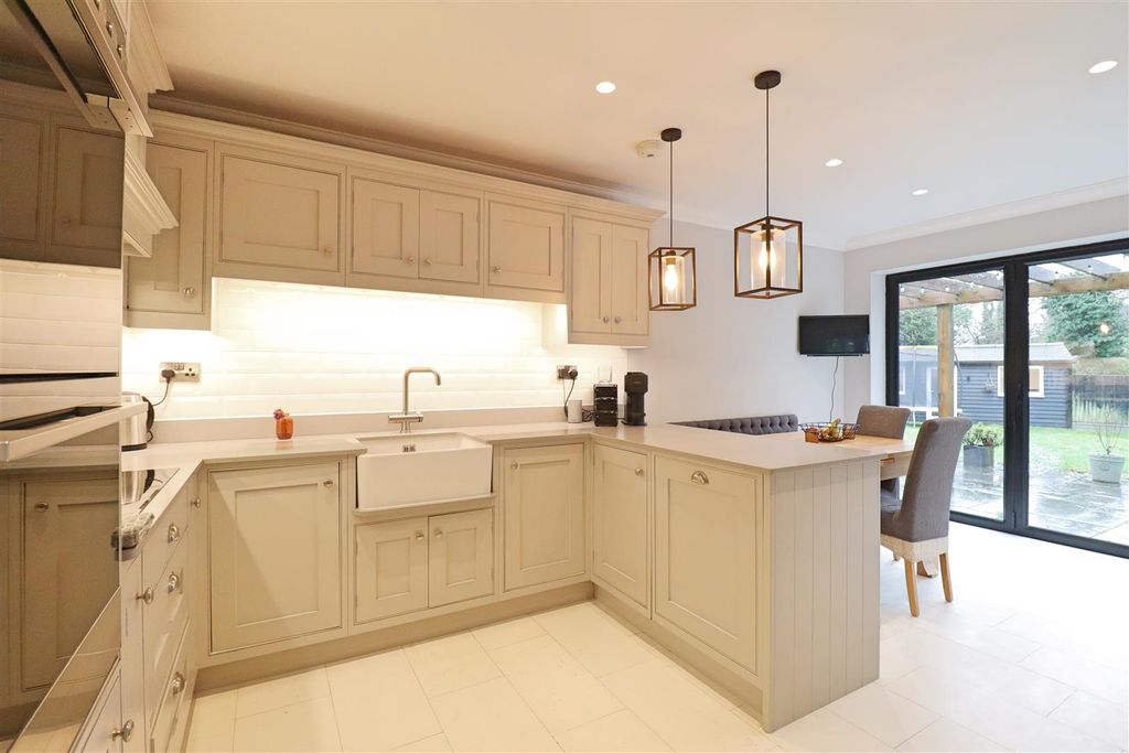 Property photo 3 of 21 Img_2377.Jpg