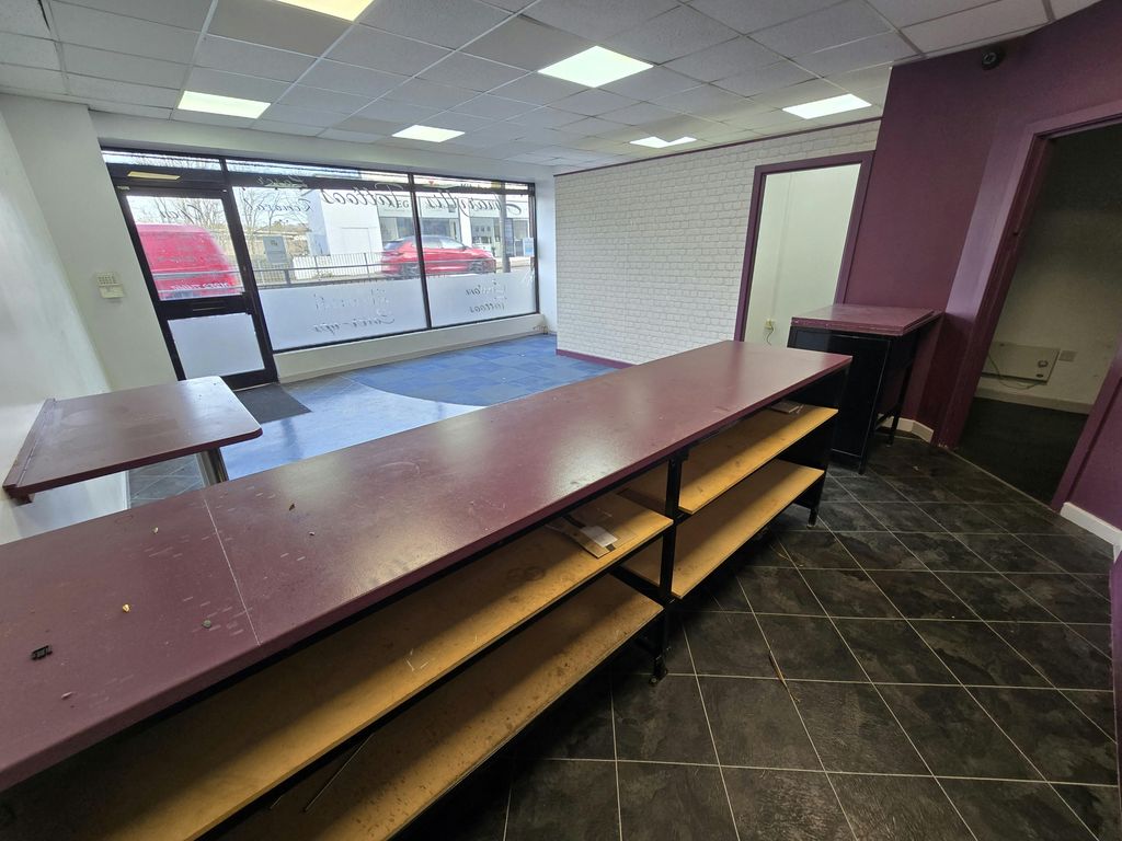 Property photo 2 of 7 Shop Floor