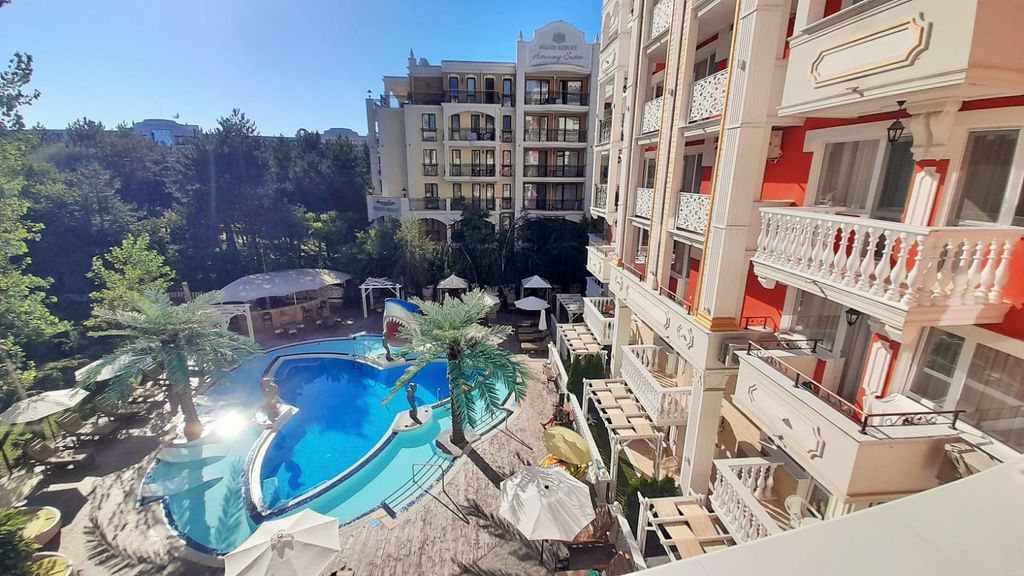 Property photo 3 of 14