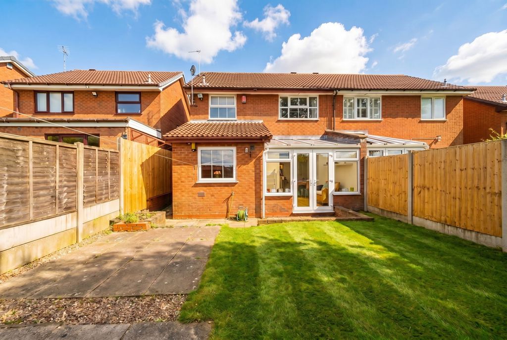 Property photo 2 of 17