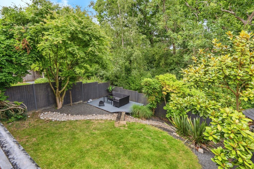 Property photo 3 of 18 Photo