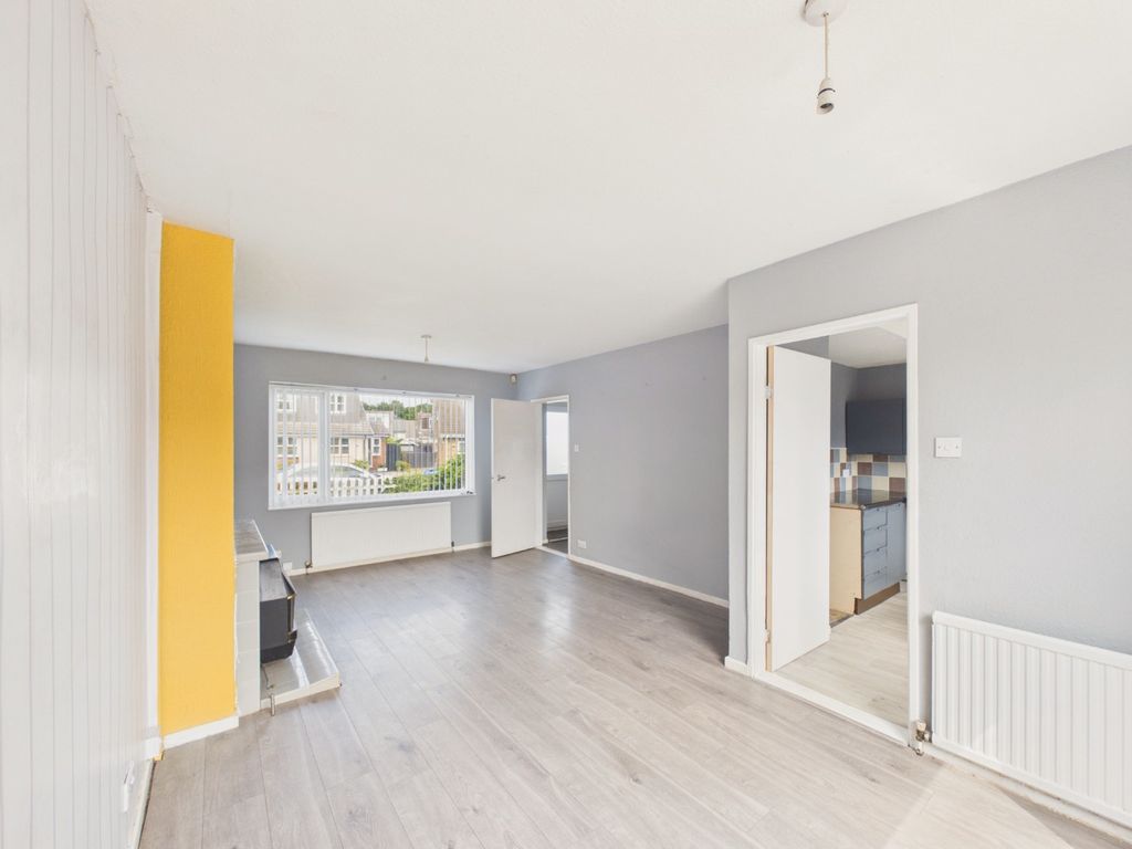 Property photo 3 of 13 5221934