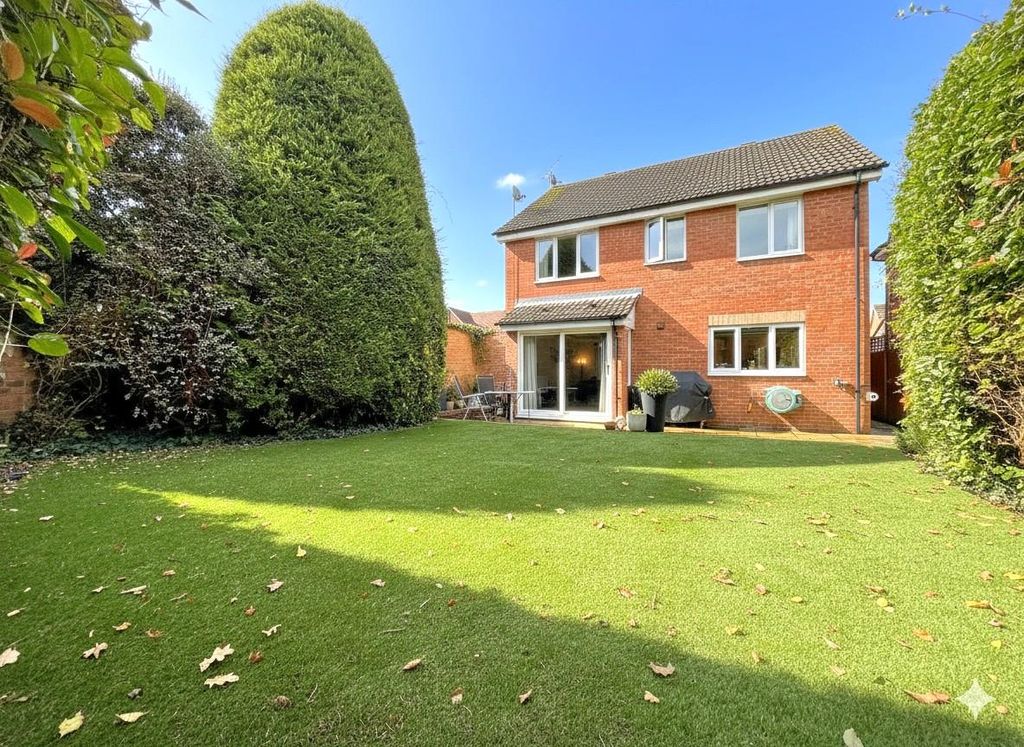 Property photo 3 of 16 Gemini_Generated_Image_O0Qy4Vo0Qy4Vo0Qy.Jpg