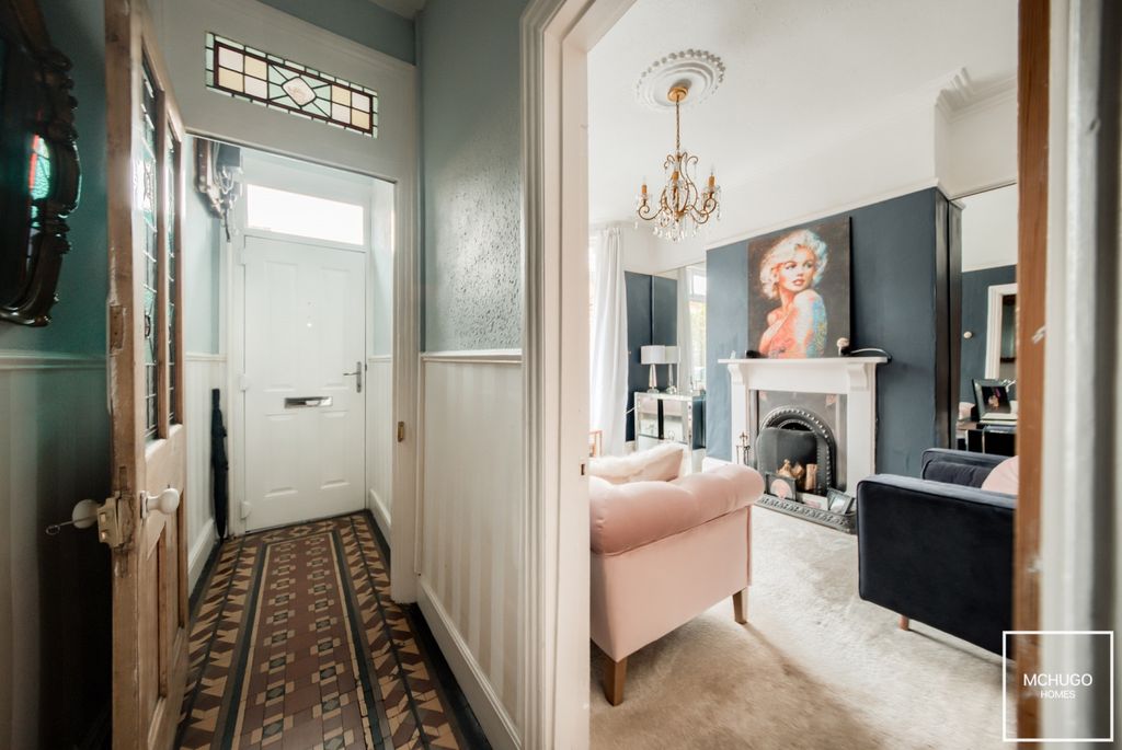 Property photo 2 of 16 Xt5A9226-Hdr(3)