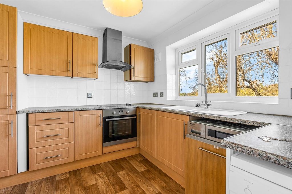 Property photo 2 of 17 Internal-9.Jpg