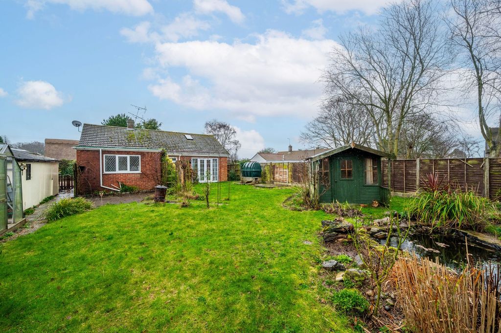 Property photo 2 of 12