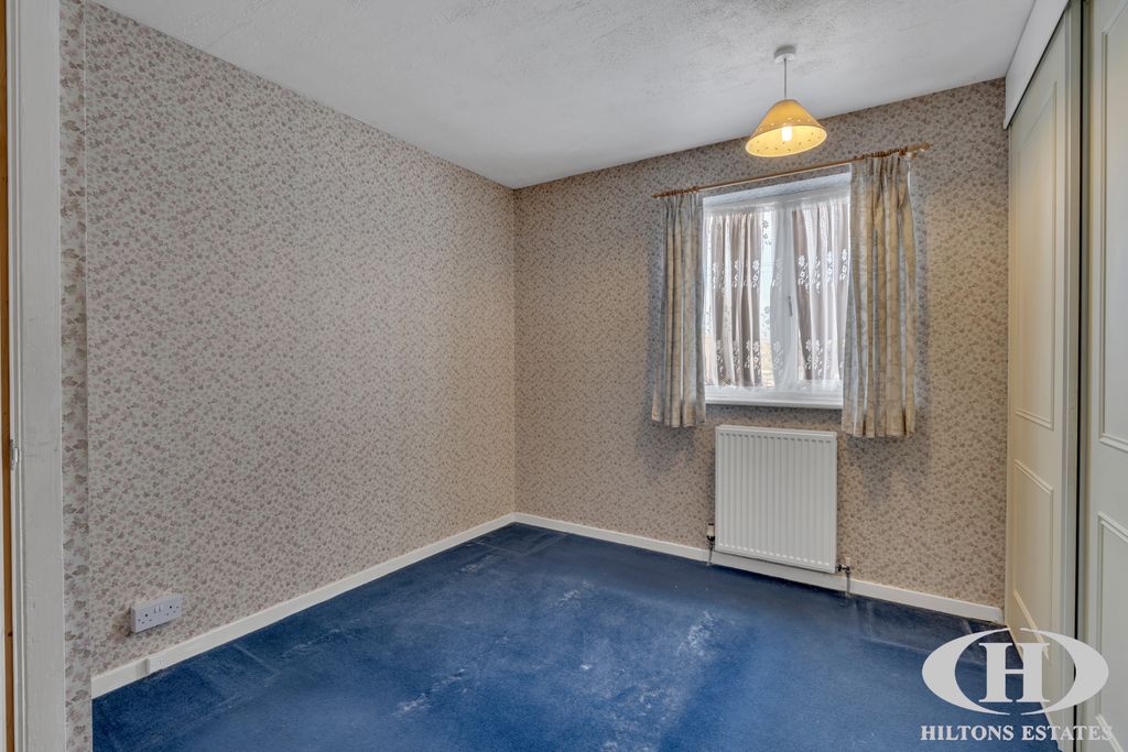 Property photo 3 of 7