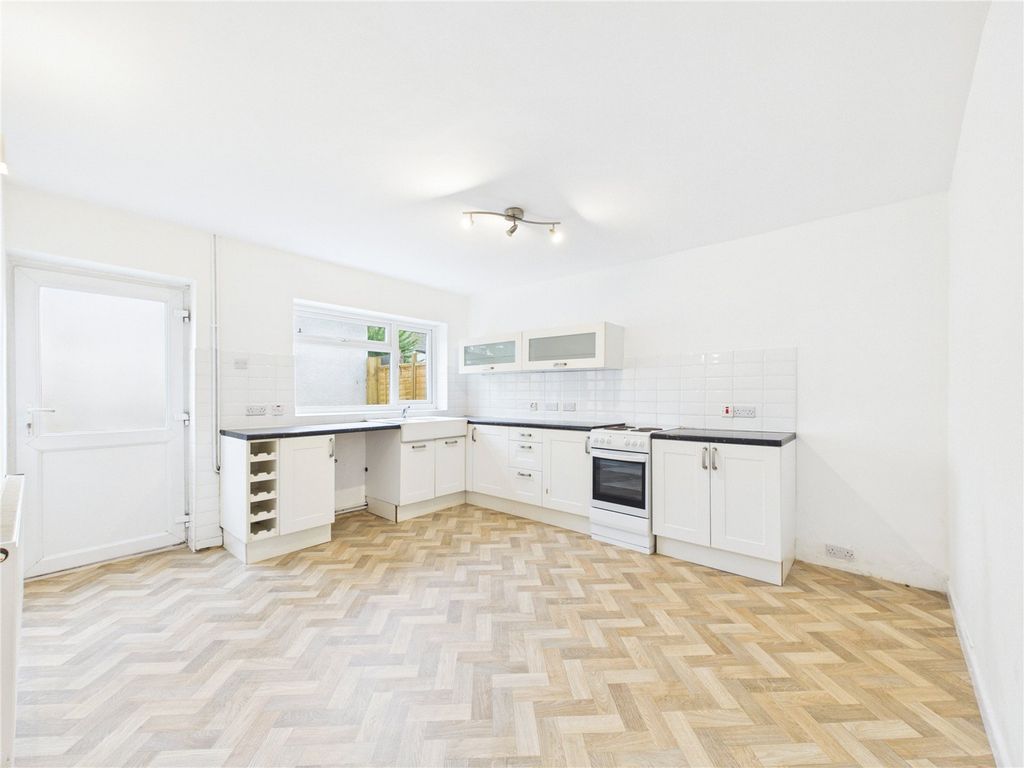 Property photo 2 of 15 Picture No. 09