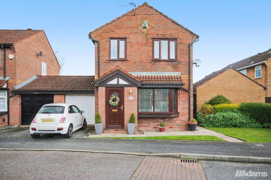 Property photo 1 of 12
