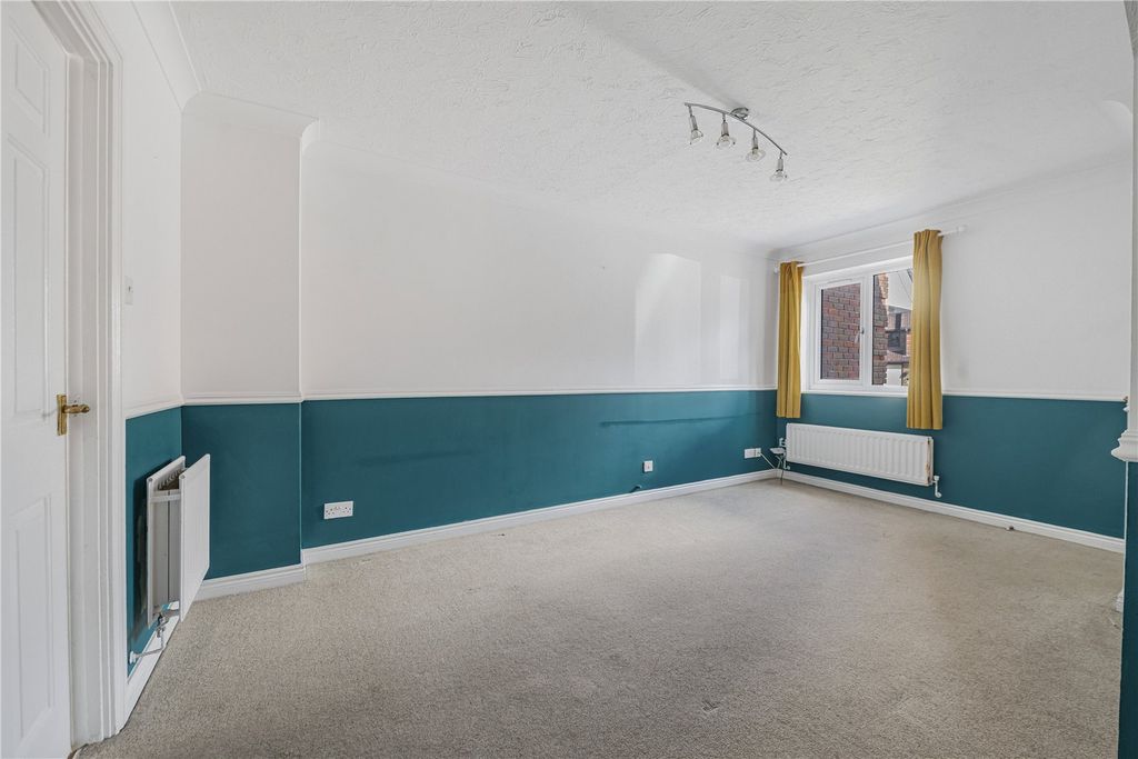 Property photo 2 of 14 Picture No. 05