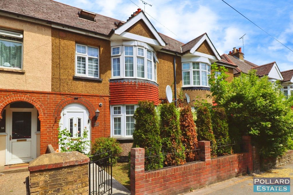 Property photo 1 of 16 Pbox-Img.Jpg