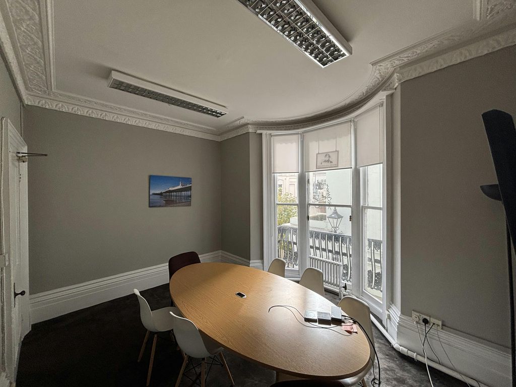 Property photo 3 of 10 Img_9515.Jpg