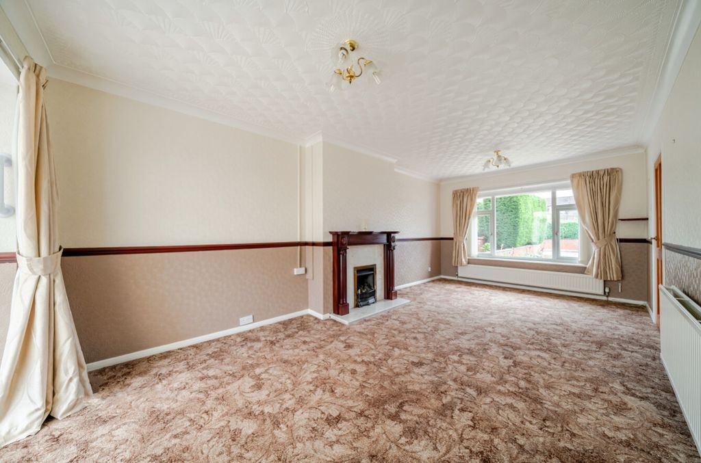 Property photo 3 of 11 1470130-3-6A1A2Fa637Fc2