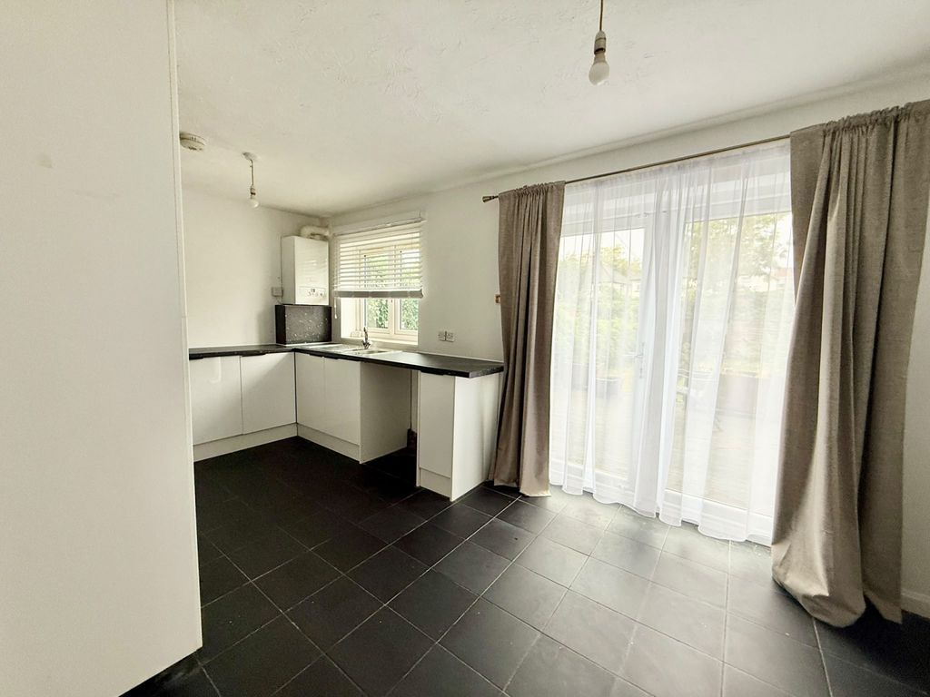 Property photo 2 of 16 Gallery