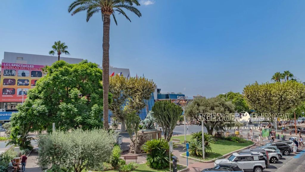 Property photo 1 of 8 Cannes Palais Des Festivals - Renovated Apartment